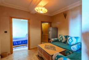 Chillax room salon 2P